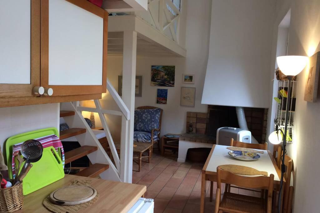 Appartement A 100 M Du Village De Porquerolles Bagian luar foto